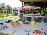 RAW 2015-07-11 13 17 : Afantou, Tsampika Restaurant